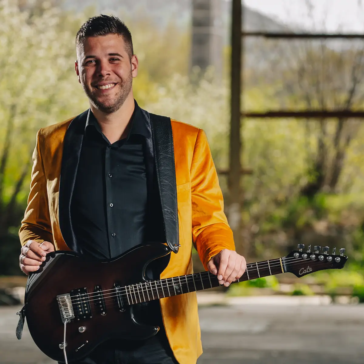 Infinity Band Croatia-profesionalni cover band-Antonio Rozmaric-el-gitara-vokal-3